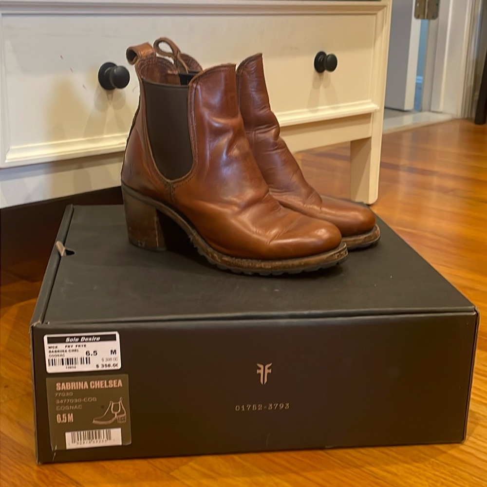 Frye Sabrina Chelsea boot in color cognac